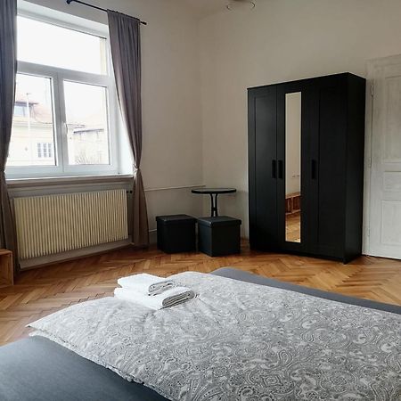 Pirc Apartment On Dunajska Street Ljubljana Eksteriør billede
